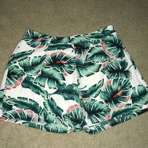 Cute high waisted summer shorts for anytime.